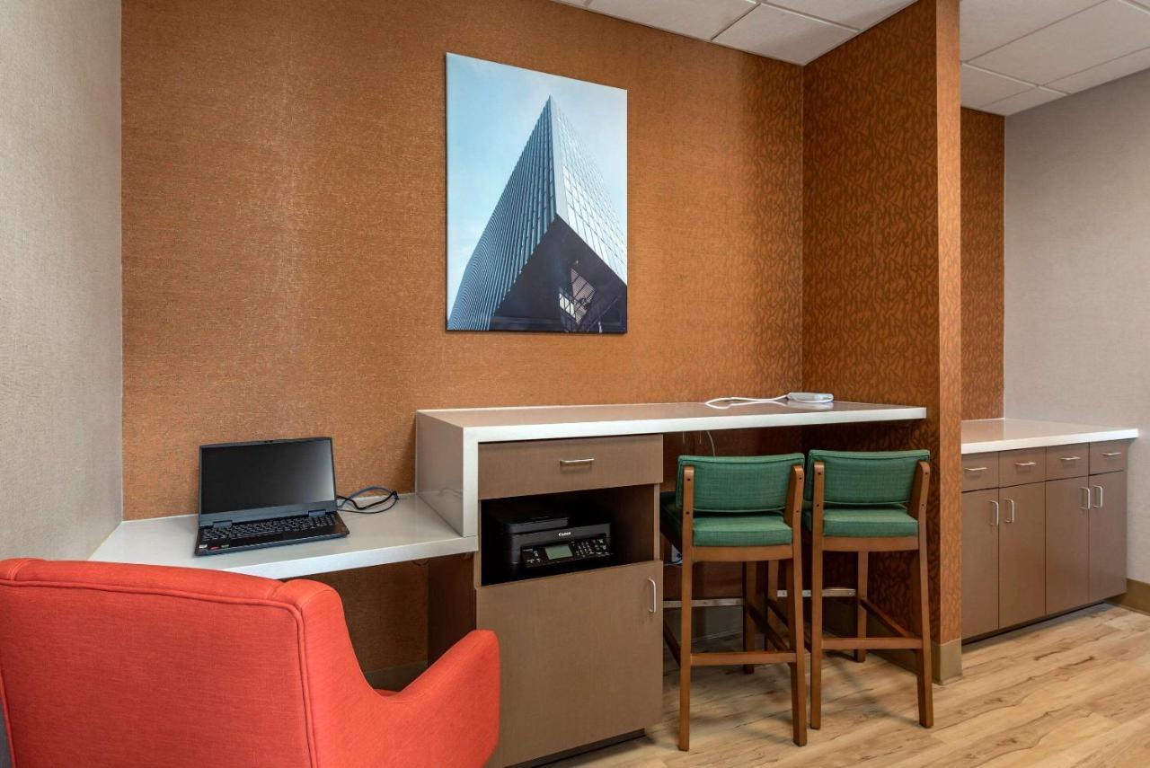 Mainstay Suites Colorado Springs East - Medical Center Area Экстерьер фото